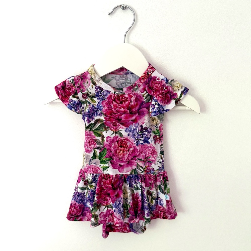 Posh Peanut Floral Skirted Romper size 0-3M